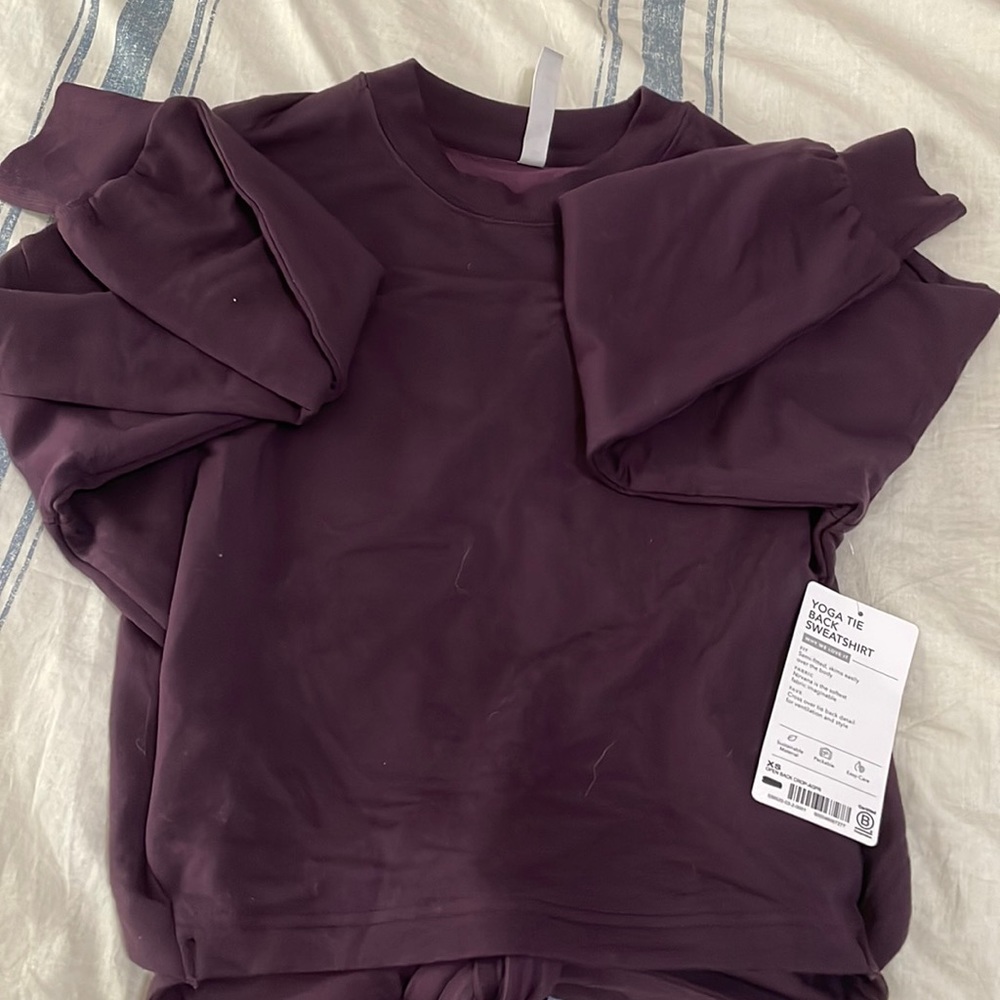Athleta yoga the back sweatshirt